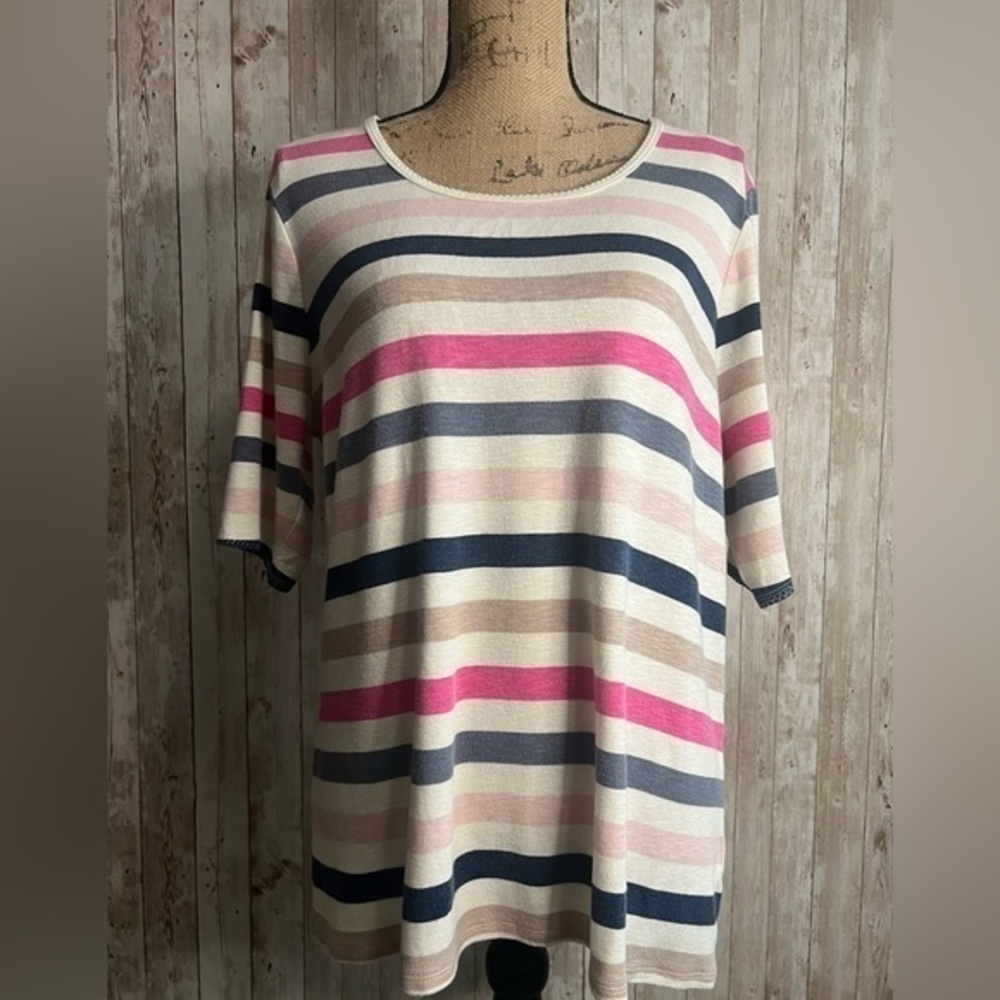 🐺Time and Tru Striped Short Sleeved Shirt